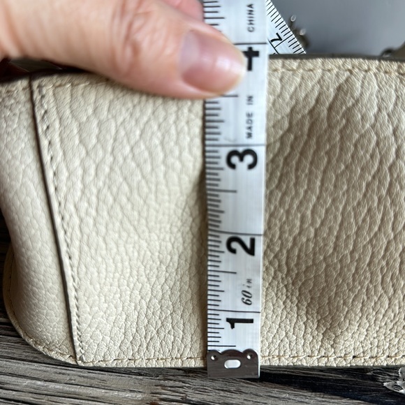 Dooney & Bourke shoulder bag great condition - Picture 13 of 14